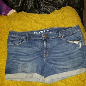 Ava Viv midi jean shorts
